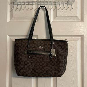 Coach Shoulder Bag